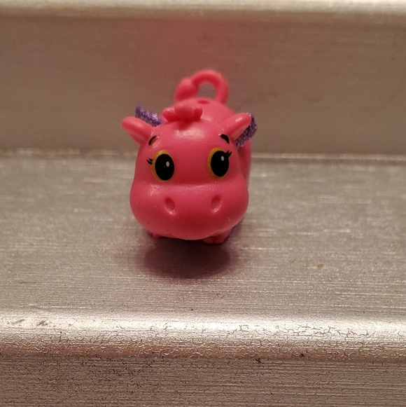 Ultra Rare Season 1 of Hatchimals CollEGGtibles River Pink Hiphatch Purple  Wing - Picture 3 of 4